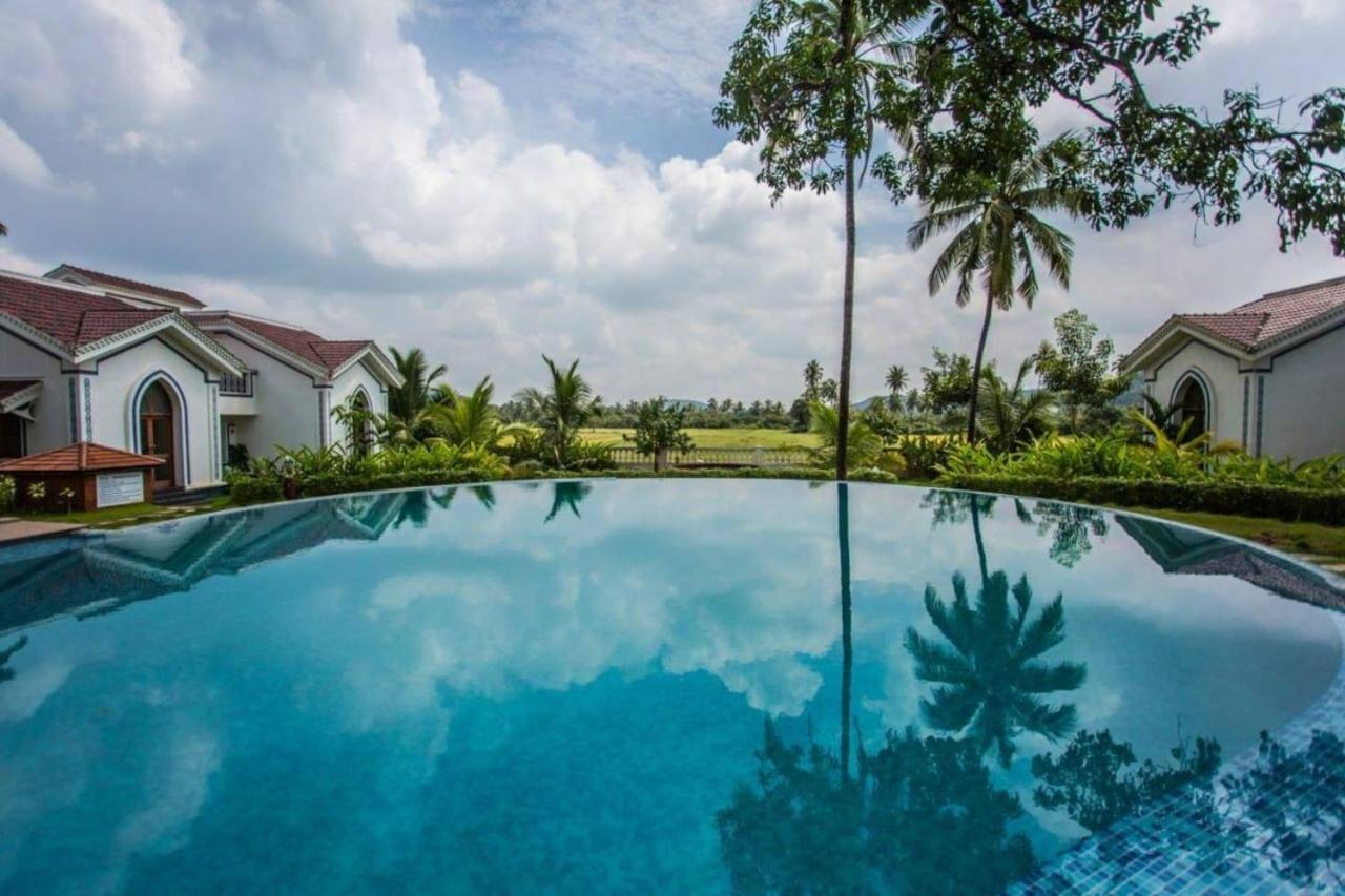 Villa Riviera Sapphire à Siolim Extérieur photo